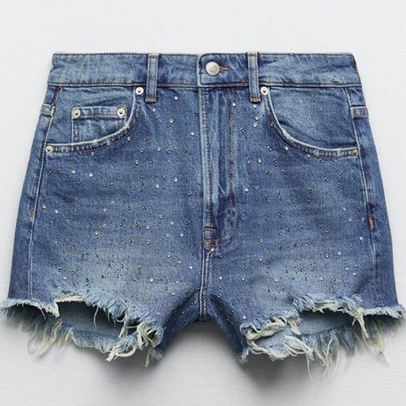 NWT Studded HW Zara Jean shorts size 36 - Picture 2 of 9
